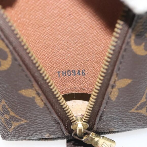 LOUIS VUITTON Monogram Trousse Demi Ronde Cosmetic Pouch M47520 LV Auth bs26999 - Picture 13 of 15